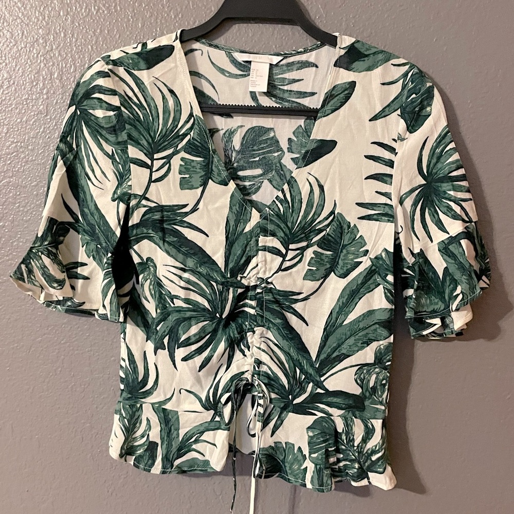 H&M Palm cinch peplum top xs NWOT